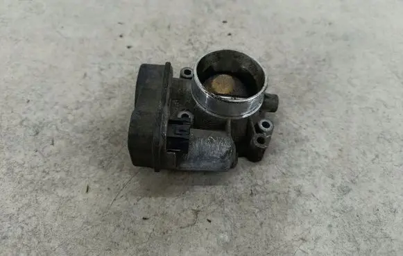 Saab 9-3 Ver2 Throttle body valve 