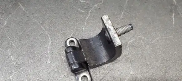 Seat Ibiza II (6k) Tailgate hinge 