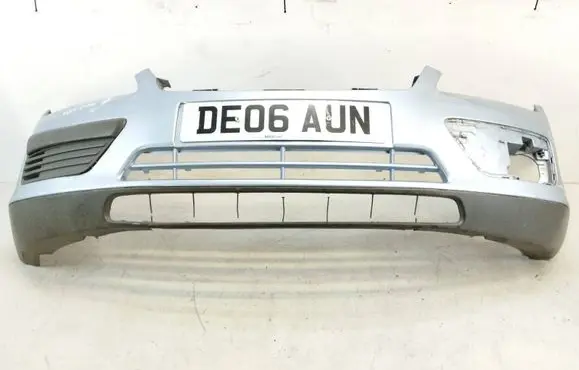 Ford Focus Front bumper K3744