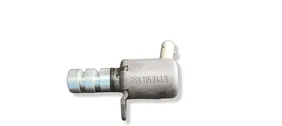 Seat Leon (5F) Camshaft vanos timing valve 06K115243B