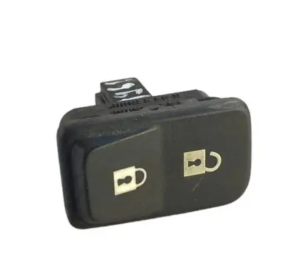 Volvo V50 Central locking switch button 0565832 0815