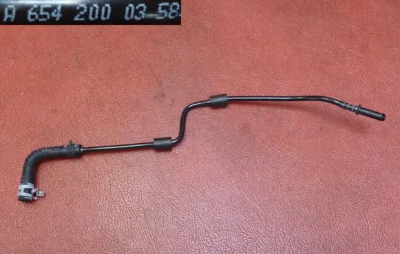 Mercedes-Benz C W205 Engine coolant pipe/hose A6542000358