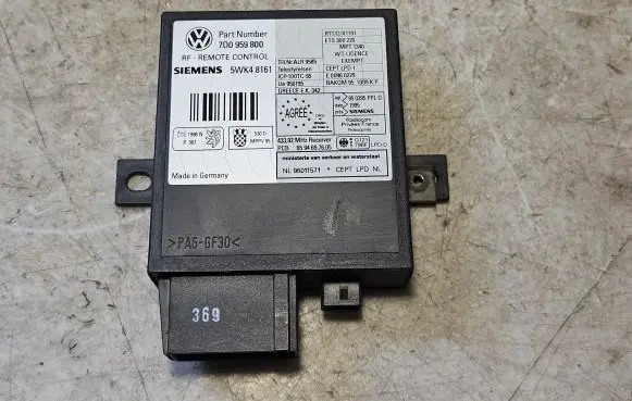 Volkswagen Transporter - Caravelle T4 Door central lock control unit/module 7D0959800