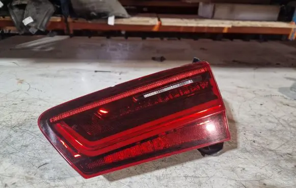 Audi A6 S6 C7 4G Tailgate rear/tail lights 4G5945094D