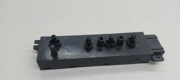 Acura MDX II Seat control switch 4111603SDD3U700