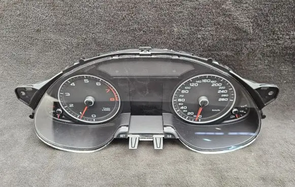 Audi A4 S4 B8 8K Speedometer (instrument cluster) 8K0920931T 503002561131