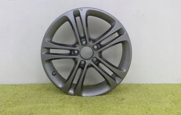 Mercedes-Benz CLA C117 X117 W117 R17 alloy rim 