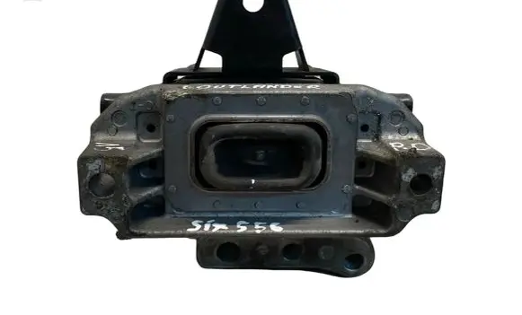 Mitsubishi Outlander Engine mount bracket 1093A 15020D