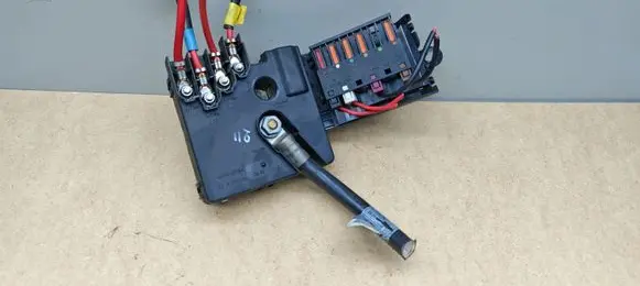 Mercedes-Benz E W211 Fuse module A2115460641