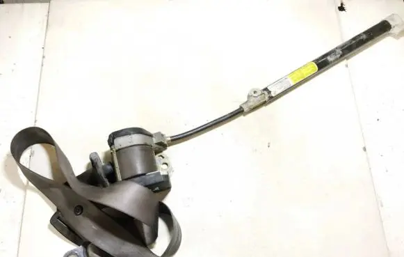 Seat Alhambra (Mk1) Front seatbelt 7m0857706c 95vw611b08bd