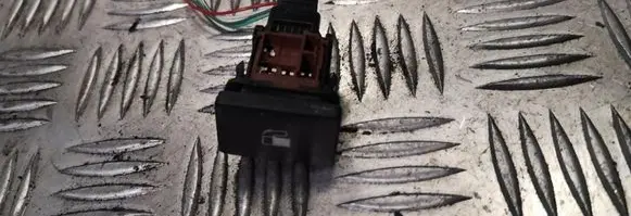 Toyota Avensis T270 Fuel tank opening switch 15c252