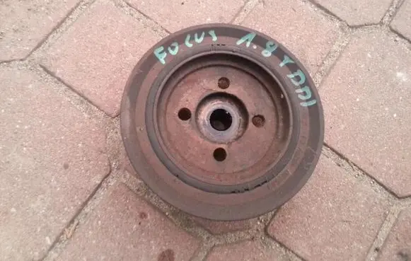 Ford Focus Crankshaft pulley