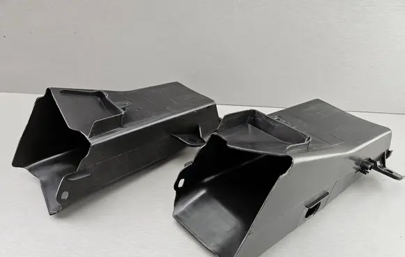 BMW 5 F10 F11 Brake cooling air channel/duct 7200797 51747200797 7200798