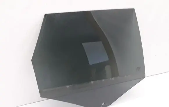 Volvo S90, V90 Rear door window glass 31371953
