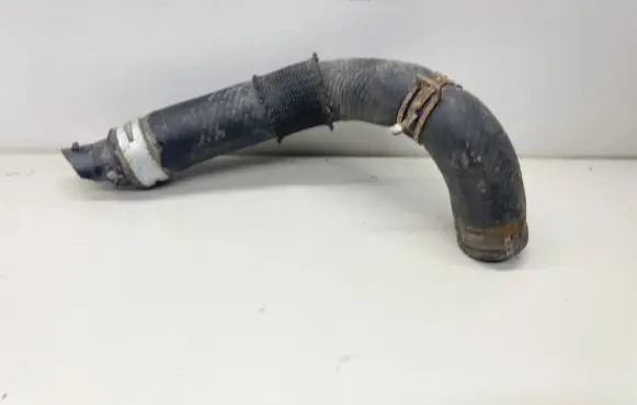Lexus IS III XE30 Coolant pipe/hose 1657336020
