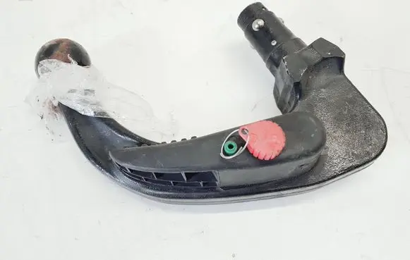 Volkswagen Polo VI Tow bar 2G0803882