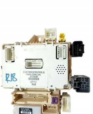 Suzuki Swift I Fuse box set 3677062JB0