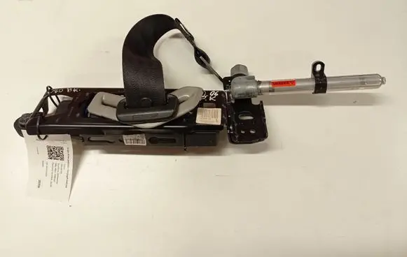 Volvo V50 Front seatbelt 6231647119