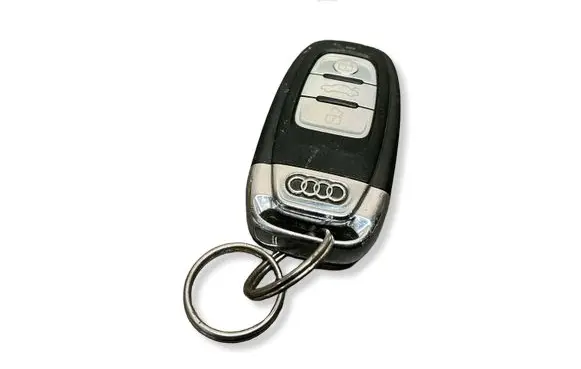 Audi A4 S4 B8 8K Ignition key/card 8K0959754H