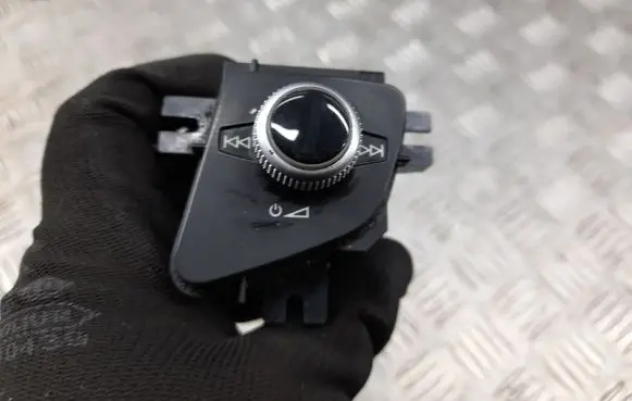 Audi Q7 4M Sound control switch 4M1919616B