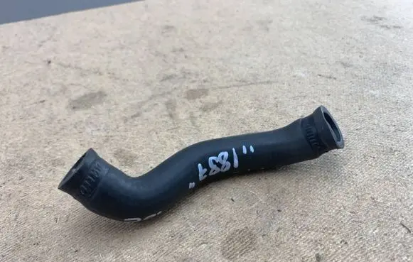 BMW 7 E38 Active stabilizer tube/hose 7785714 11537785714