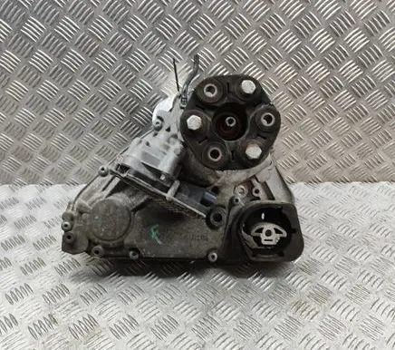 BMW X3 F25 Gearbox transfer box case 7636181 7636180