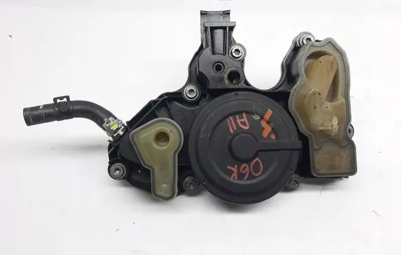 Audi A3 S3 8V Oil breather separator 06K103495AF