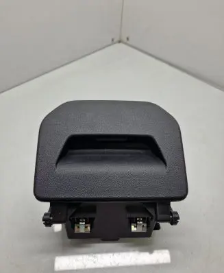 BMW 1 F40 Glove box 6823240