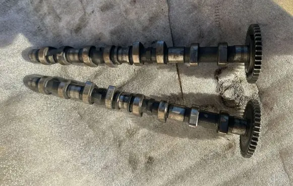 Mercedes-Benz E W211 Camshaft 0510101 0510001