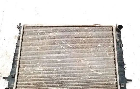Coolant radiator