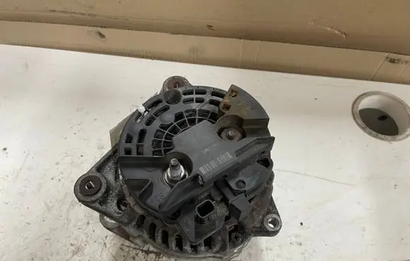 Generator/alternator