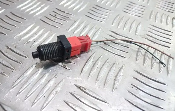 Peugeot 807 Brake pedal sensor switch