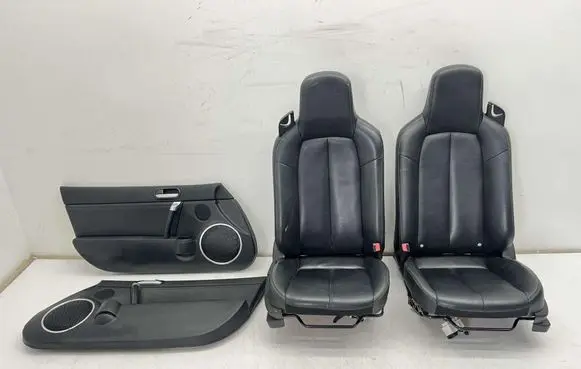 Seat set