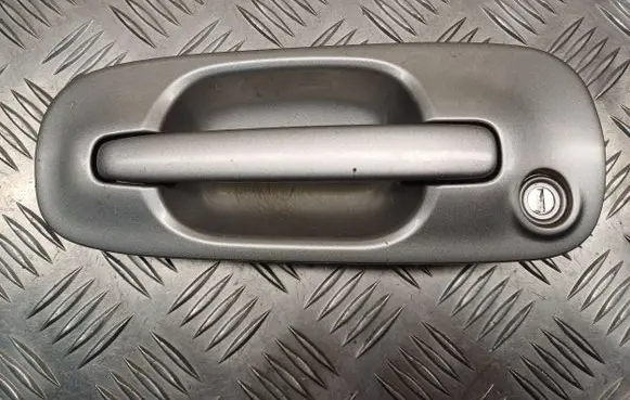 Subaru Impreza II Front door exterior handle