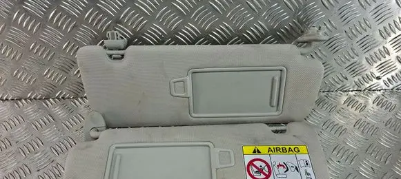 KIA Sorento Sun visor