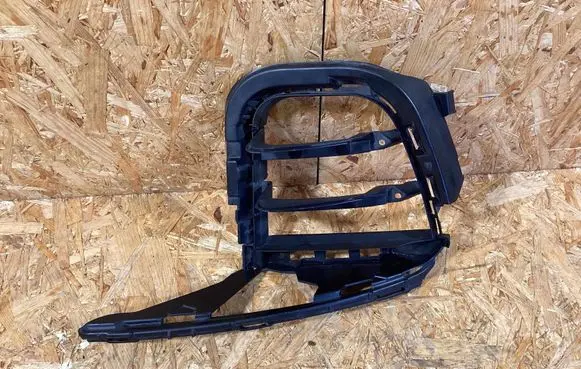 Porsche Macan (95B) Trim molding 95b8076821e0 95b807682