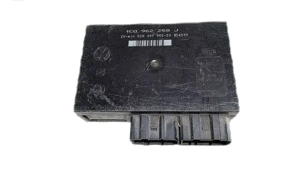 Volkswagen Golf IV Comfort/convenience module 1C0962258J