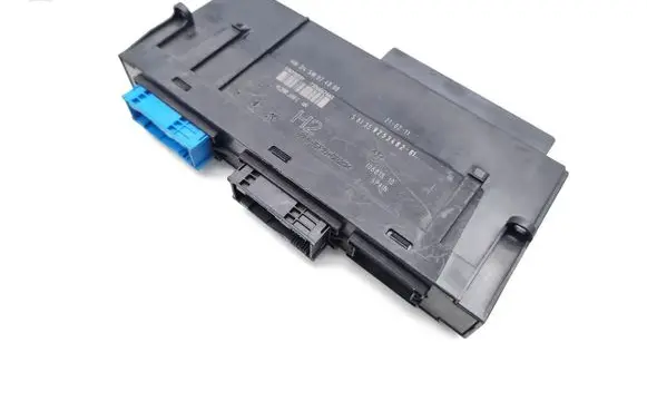 BMW 1 E81 E87 Central body control module 9253482 516015E01 6135925348201