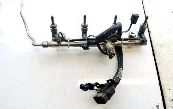 Hyundai Sonata Fuel main line pipe