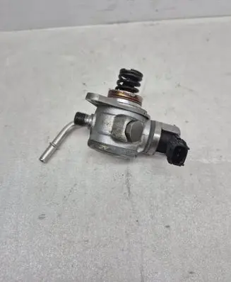 Fuel injection high pressure pump