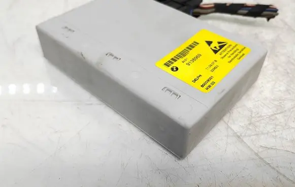 BMW 5 E60 E61 Other control units/modules 9138969 229822 80059001