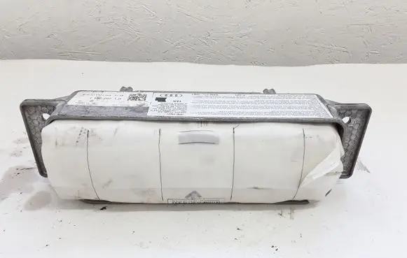 Audi A6 S6 C6 4F Passenger airbag 4F1880204F 306058699AB