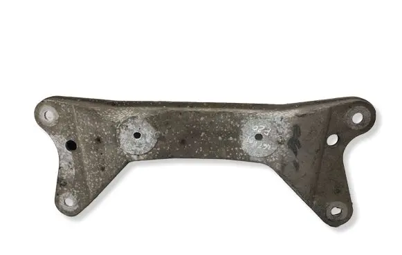 BMW 1 F20 F21 Gearbox mounting bracket 6788825
