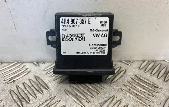 Audi A7 S7 4G Light module LCM 4H4907357E 7P6907357B