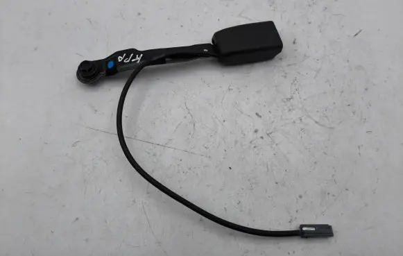Mazda CX-5 II Front seatbelt buckle 190705AV