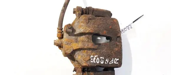 Hyundai i30 Front brake caliper