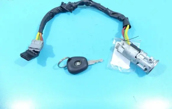 Renault Laguna I Ignition lock IMPRK1320942