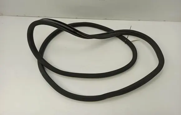 Mercedes-Benz E W211 Front door rubber seal