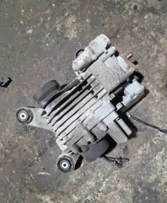 Audi A3 S3 8P Rear differential 5WP33523 5WP3352301