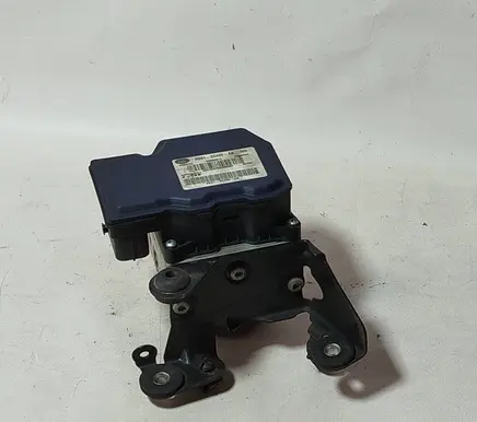 Ford Mondeo MK IV ABS Pump 8G912C405AB 16565704